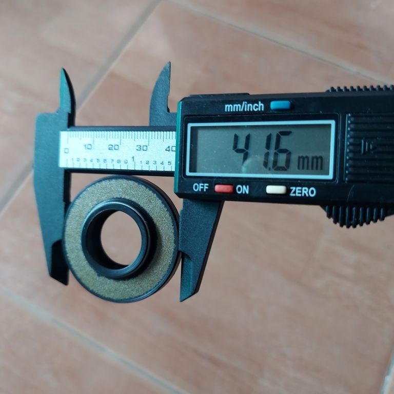 Penjualan Terbanyak Seal shock depan Toyota Vios gen3 Yaris gen 3 Nissan Grand Livina sil shockbreak
