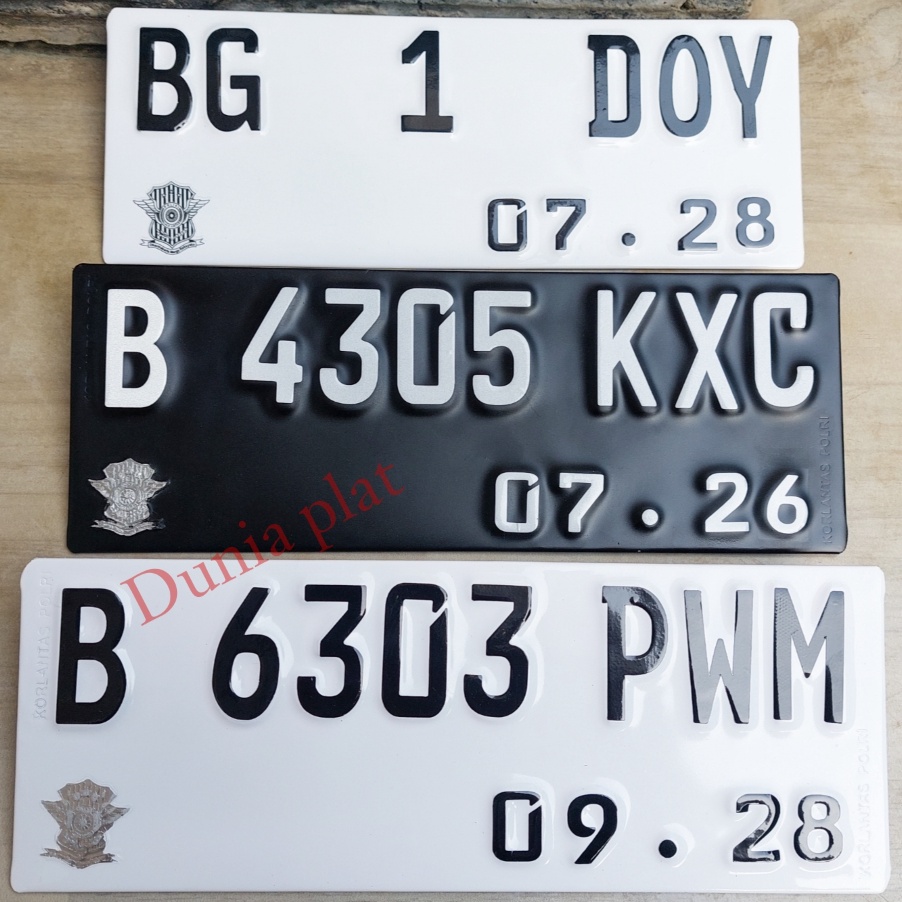 Terlaku Plat Nomor Motor Lipat Baut tanam el Tebal Warna Putih logo polantas ori