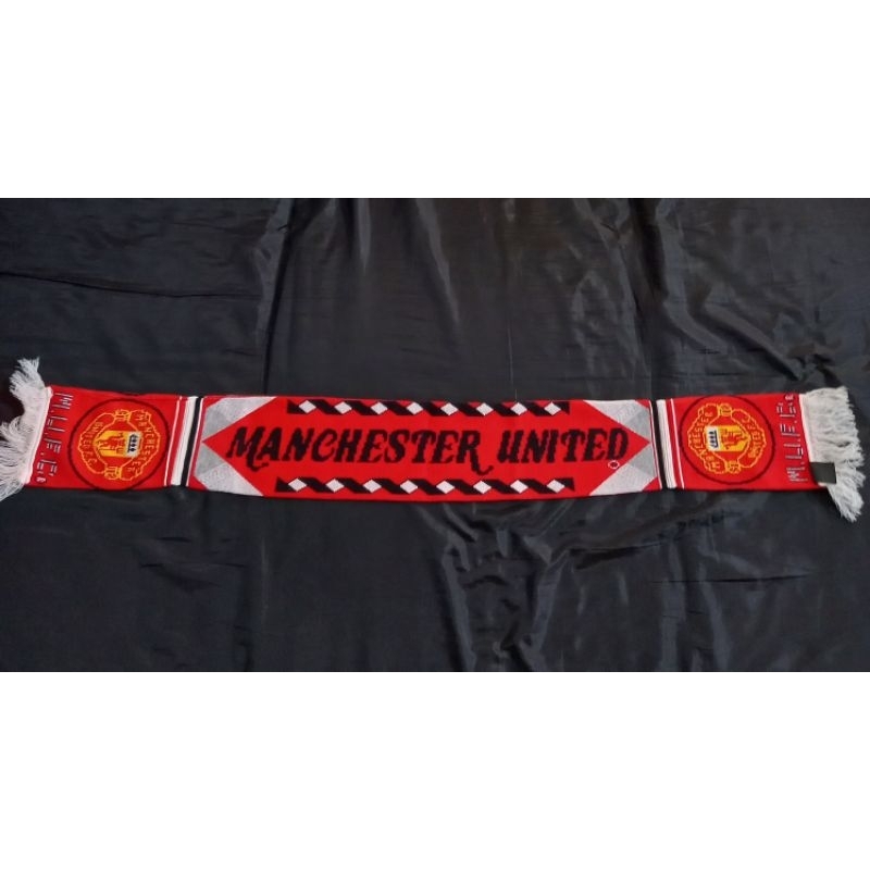 Syal Manchester United 1996