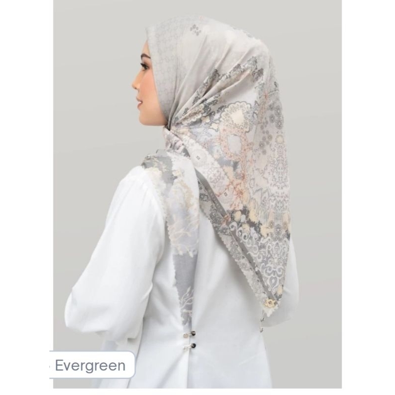 wearing klamby alhambra scarf evergreen