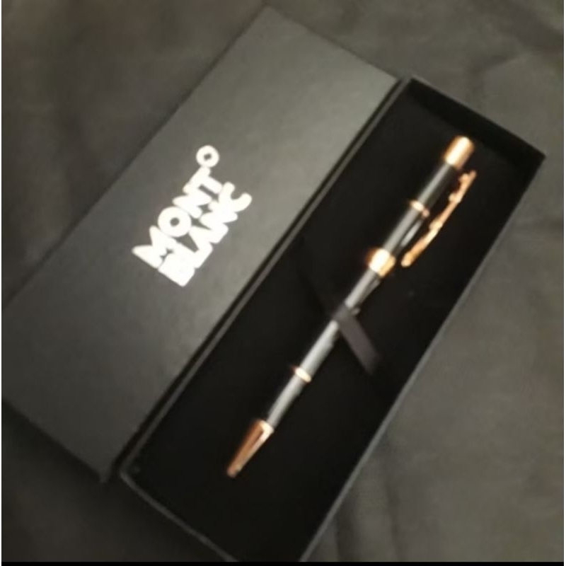 

Bulpoint Mewah Luxury Pen Mont Blanc Black Gold Free Grafir Nama/Logo + Box Exclusive
