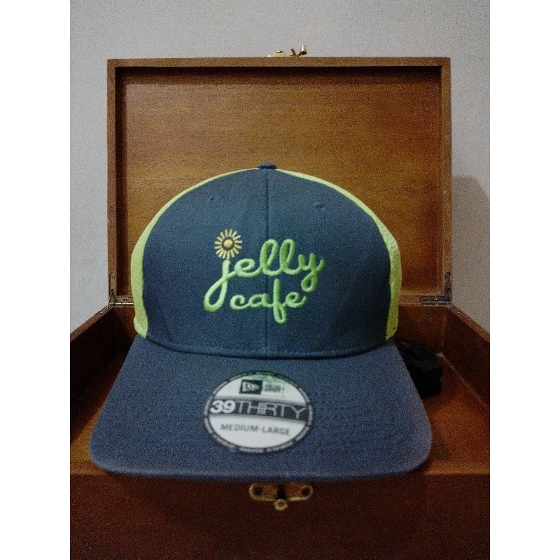 Topi New era jaring jelly cafe