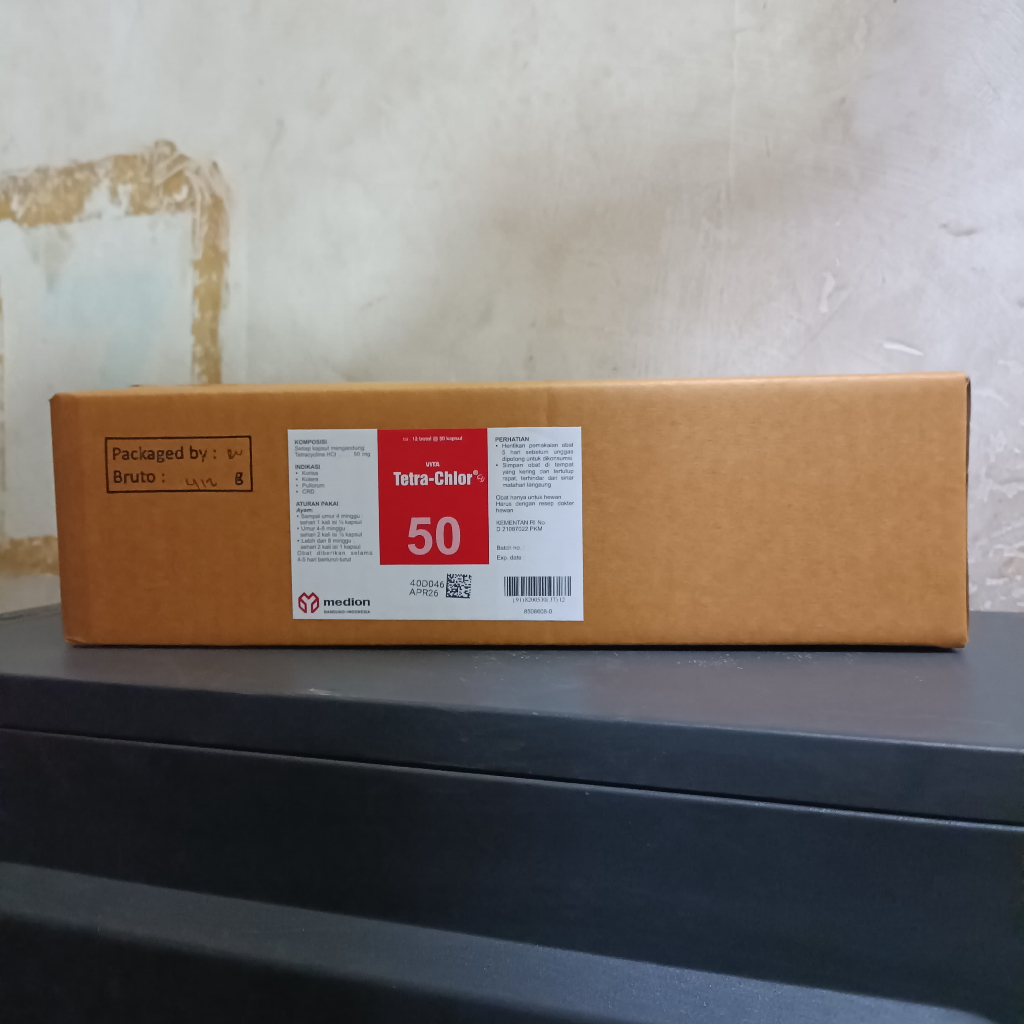 GROSIR TETRA CHLOR 1 DUS ISI 12 BOTOL VITAMIN AYAM BURUNG IKAN DAN LAIN LAIN