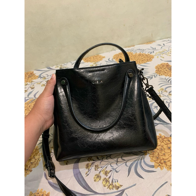 PRELOVED TAS ONEDA