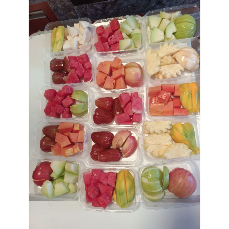 

BUAH POTONG SEGAR SIAP MAKAN