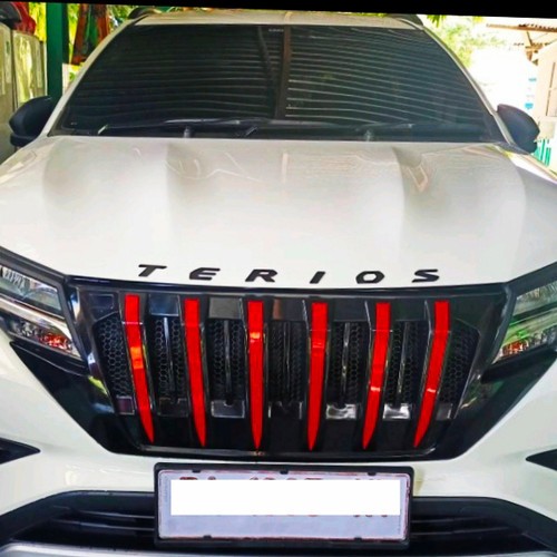 Emblem Kap Mesin Terios