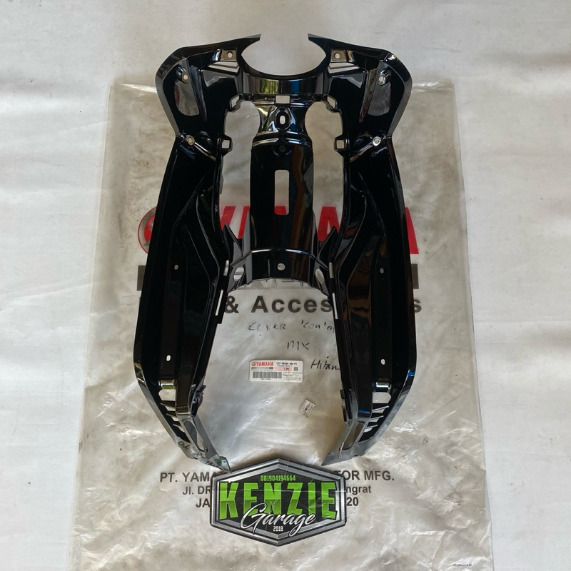 Cover Panel Inner dek tengah Kontak Jupiter MX Lama Hitam Original YGP 1S7-F836K-00-P1