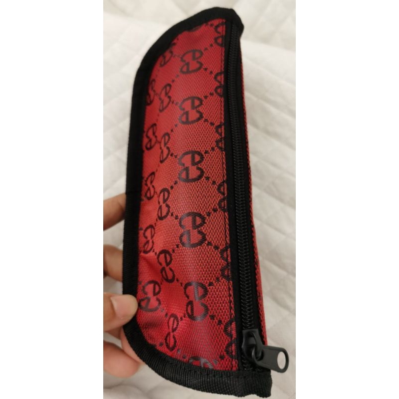 

tempat pensil/dompet/pouch/kosmetic bag/P/C Dompet segi bis A