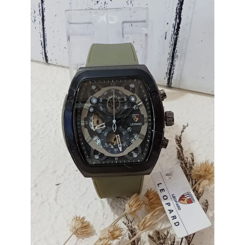 JAM TANGAN PRIA LEOPARD RUBBER