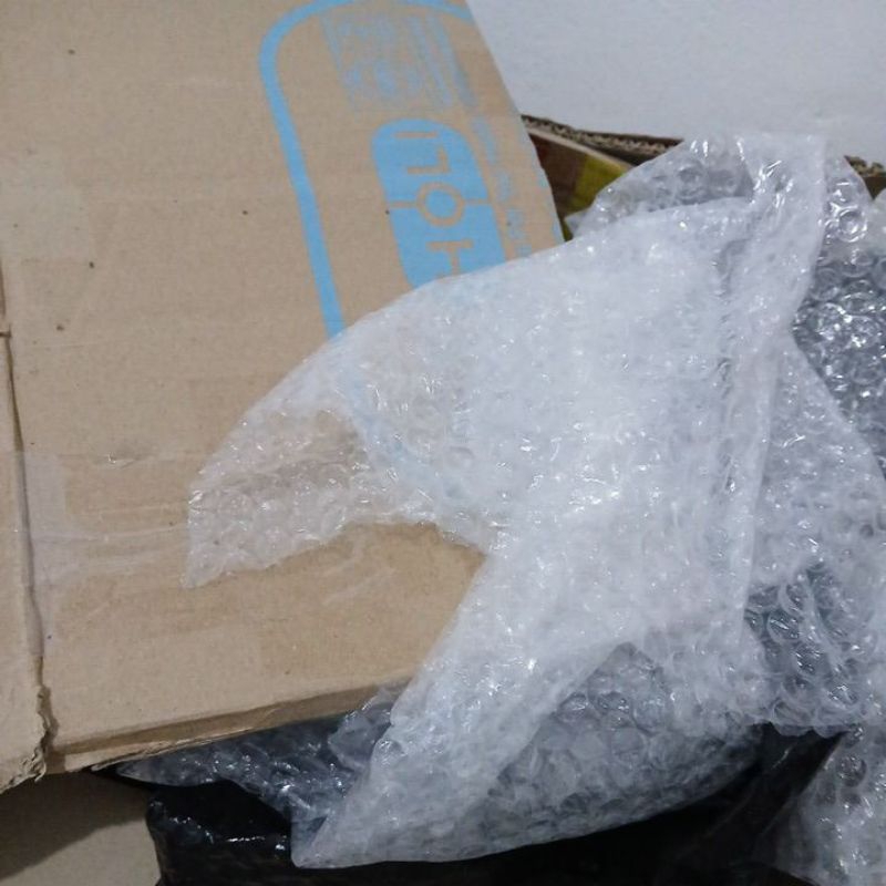 

Tambahan Packing Bubble wrap kardus & ice gel
