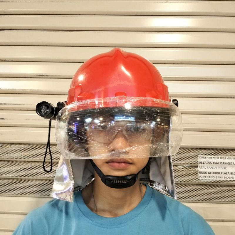 Helm pemadam kebakaran / Helm Damkar fullgard Include Bracket dan senter