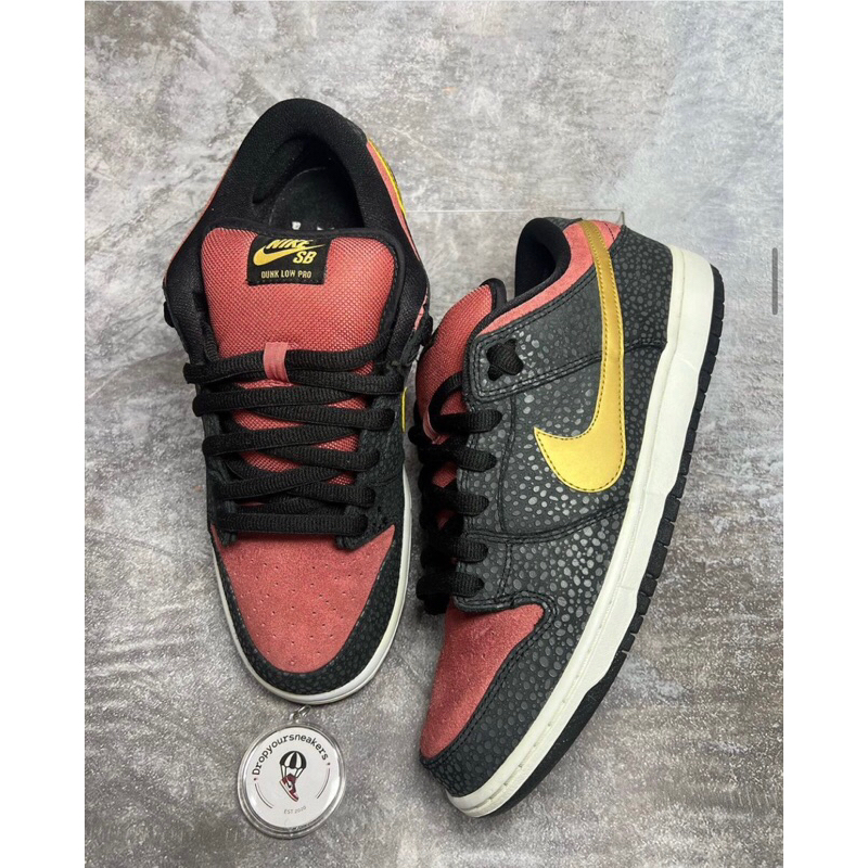 NIKE SB DUNK LOW Pro Wall Of Fame 2013 100% Original