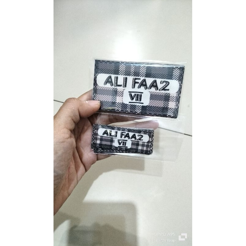 

Stiker Nama untuk Alat Tulis (15 lmbr)