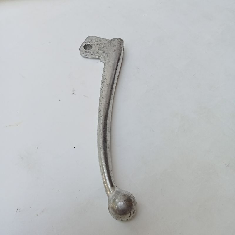 Handle kanan Suzuki Tr125 Ts125 Ts185 Ts250 Ts400