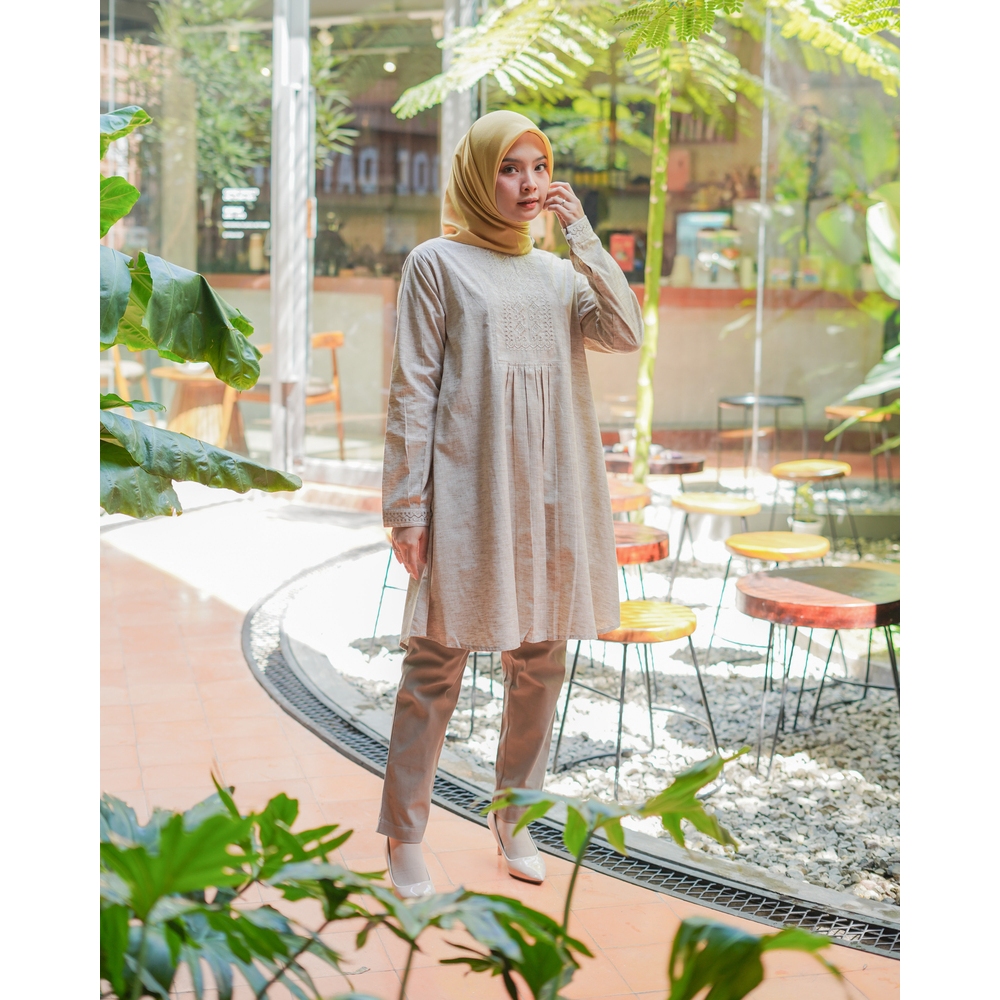 HAGIA TUNIK BORDIR KERUT DADA