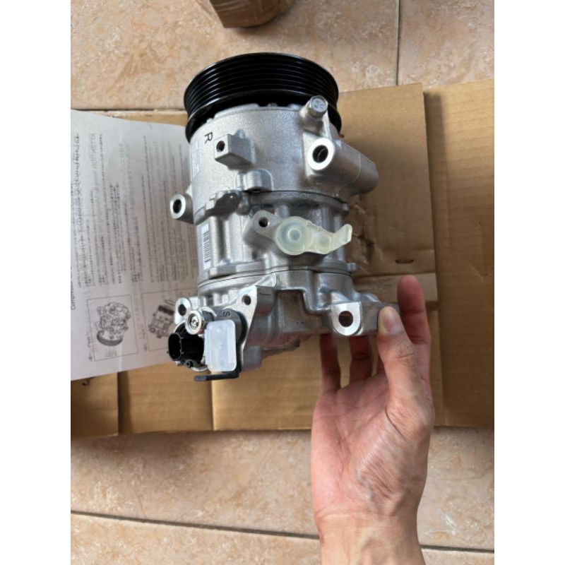 Compressor Kompresor Harrier Harier 2014 / Altis 2014 6SES14C Denso