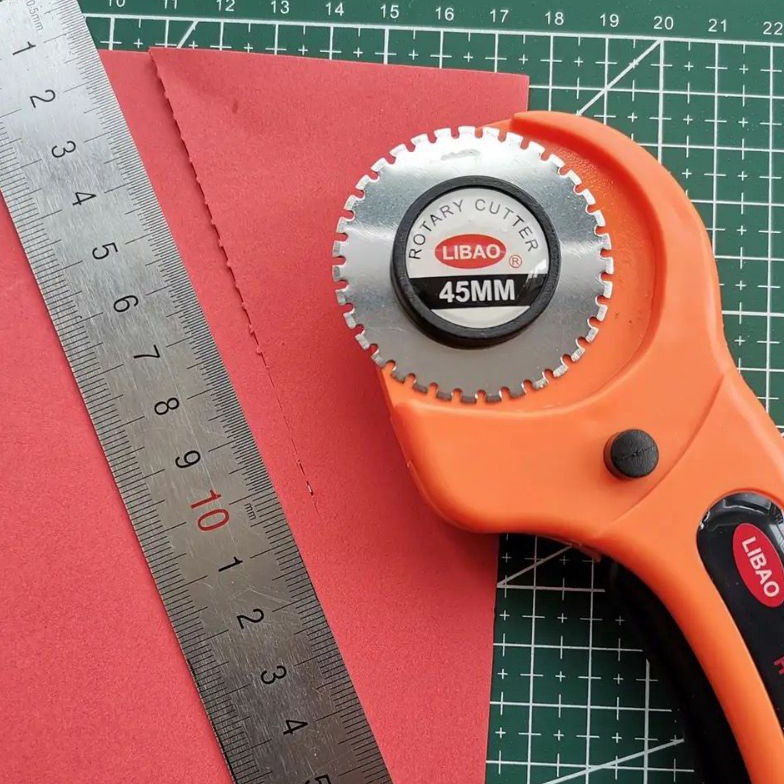 

Cutter porporasi tanda potong kertas alat pembuat tanda sobek karcis potong kertas perforation cutter putus putus KODE U4F5