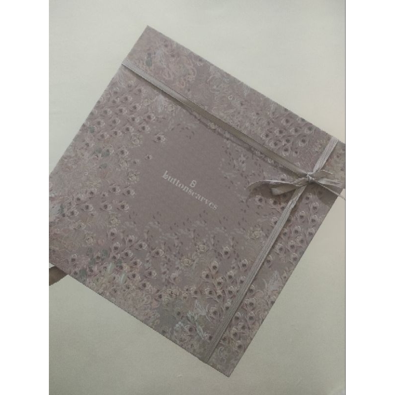 Buttonscarves ederra milky ORI new