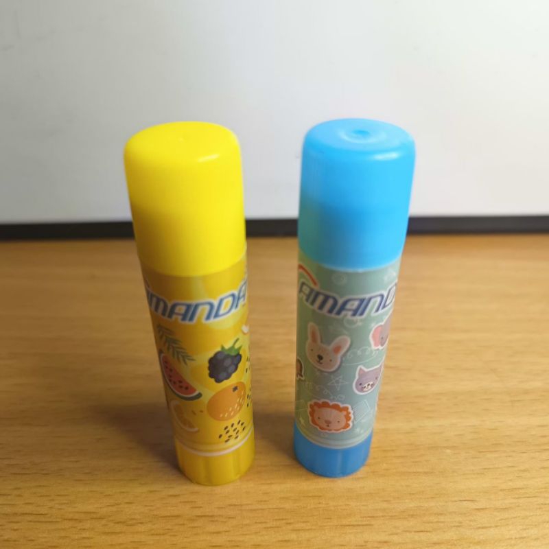 

Glue Stick Fancy Kecil 10 gr / Lem Stick Putar Murah / Lem Kertas Karakter Kartun Anak Anak