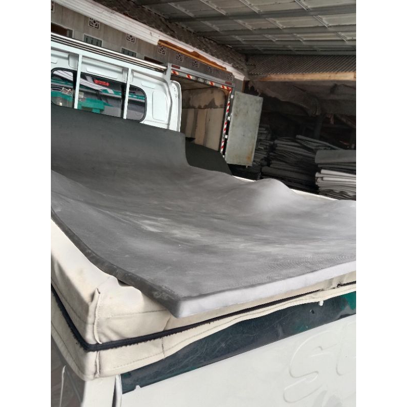 KARPET ALAS BAK MOBIL/KARPET ALAS BAK MOBIL karpet mobil/karpet bak mobil tanpa sambungan/karpet mob