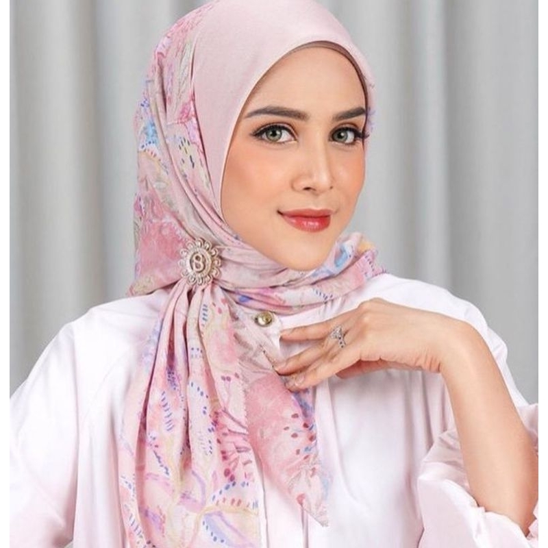 Buttonscarves - Misool JELLYFISH.