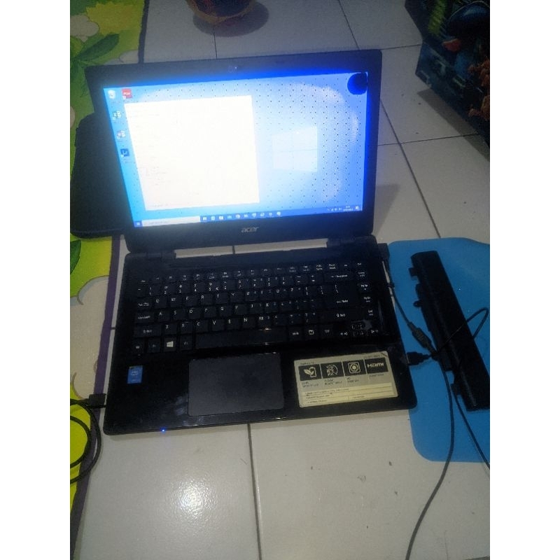 Acer Aspire E5-471 Intel Core i3 gen 4 Single VGA