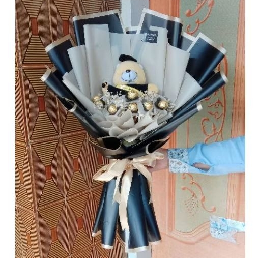 

bucket gold coklat
