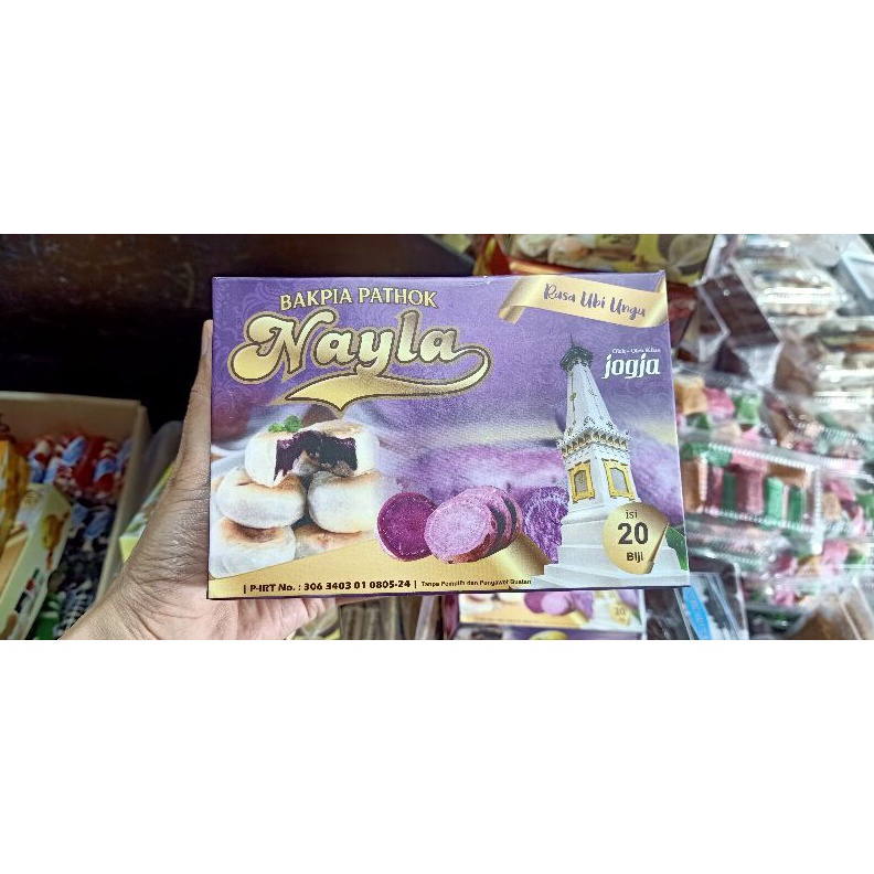 

TERLARIS BAKPIA PATHOK NAYLA RASA UBI UNGU ISI 2 BIJI BARANG FRESH SETIAP HARI