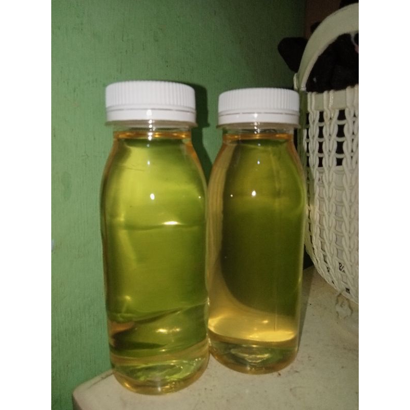 

MINYAK KELAPA asli Kletik cap Bilungs 100% tanpa campuran asli 100ML