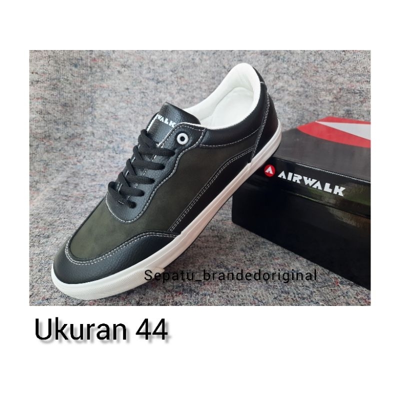 sepatu sekolah hitam polos sepatu airwalk black