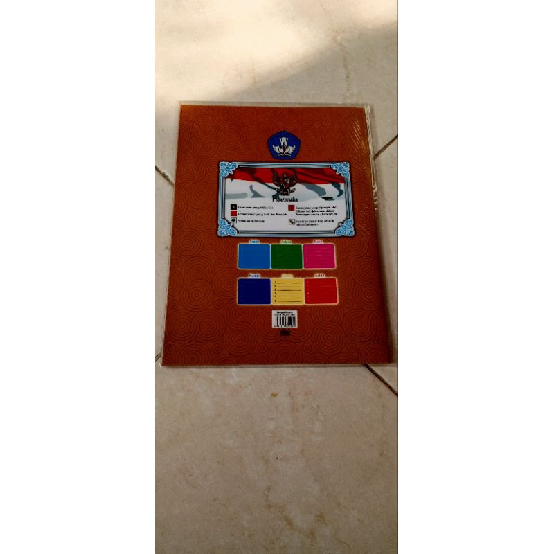 

sampul buku kwarto/sampul coklat @20 lembar