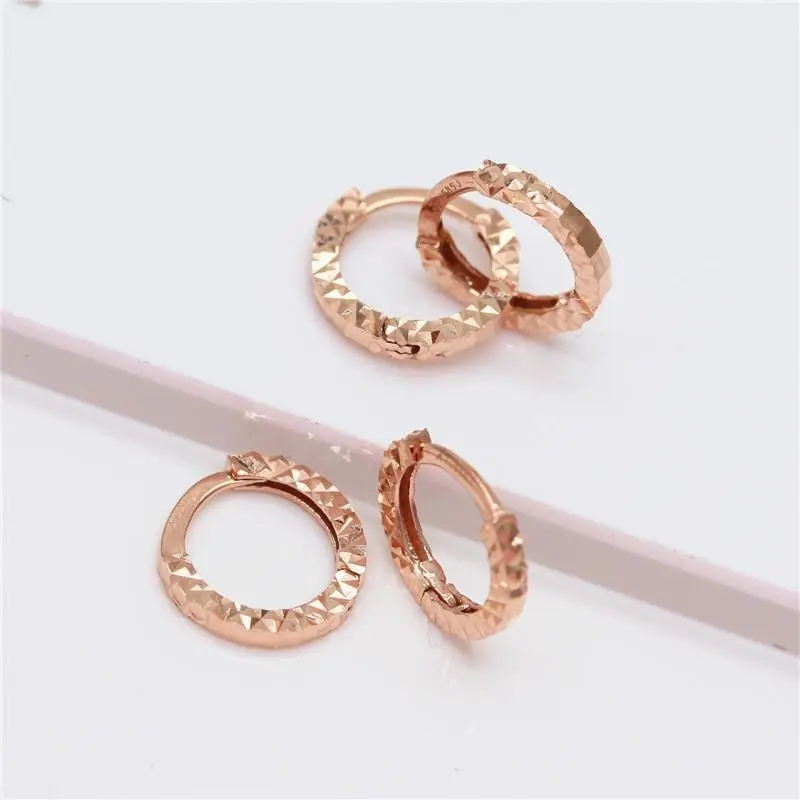Emas mawar Rusia 17K bulatan mawar anting emas
