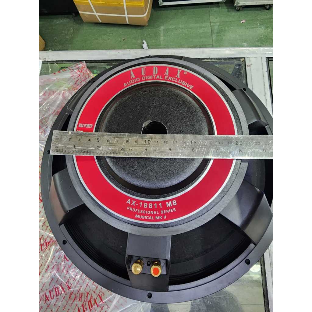 Speaker Subwofer 18" Audax AX-18811 M8  / AX18811 M8 - Professional Series