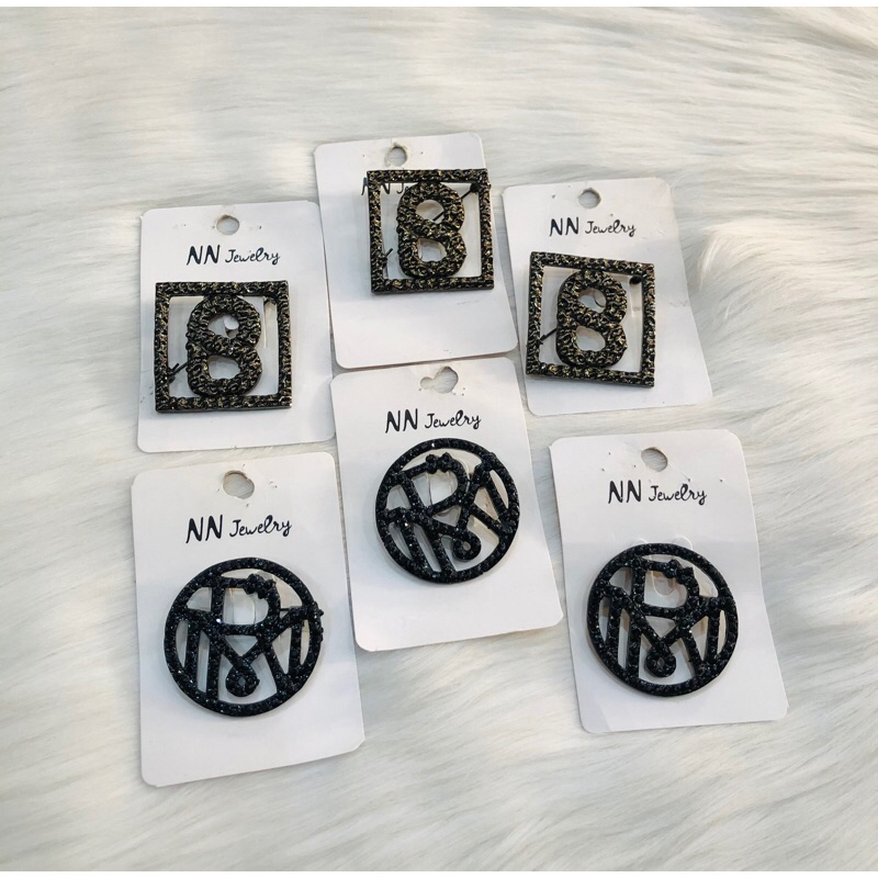 BROSS BUTTON SCARVESS