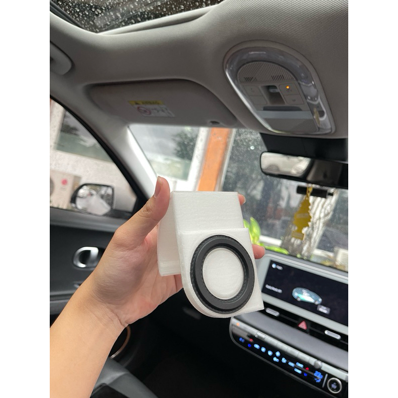 IONIQ 5 Dash Magsafe Phone Holder