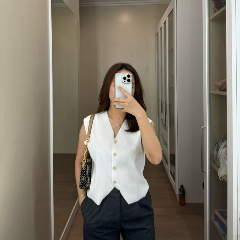 Mi Jin - Atasan Rompi Wanita / Vest Top Pleats Korea