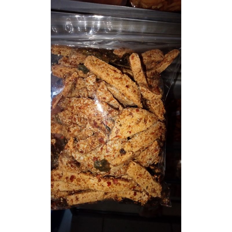 

Basreng pedas daun jeruk 250gr