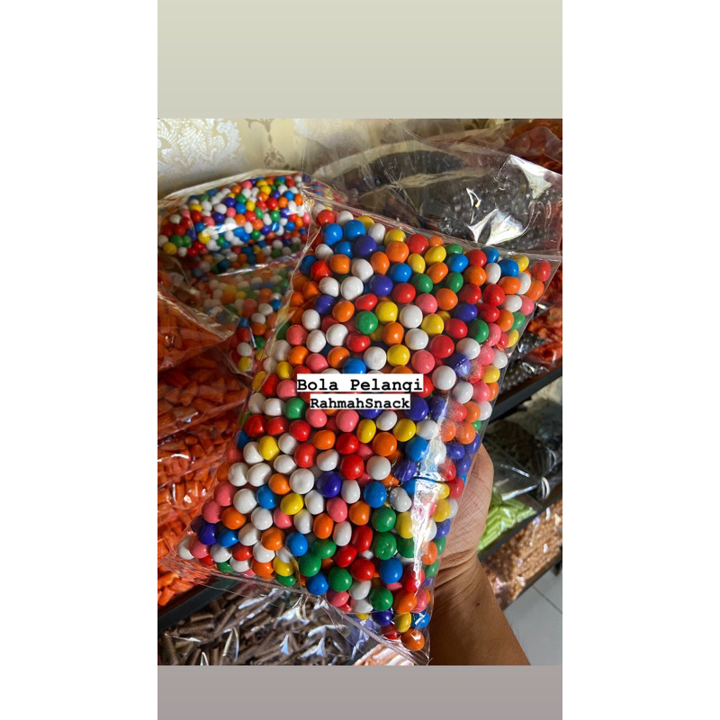 

Bola Pelangi