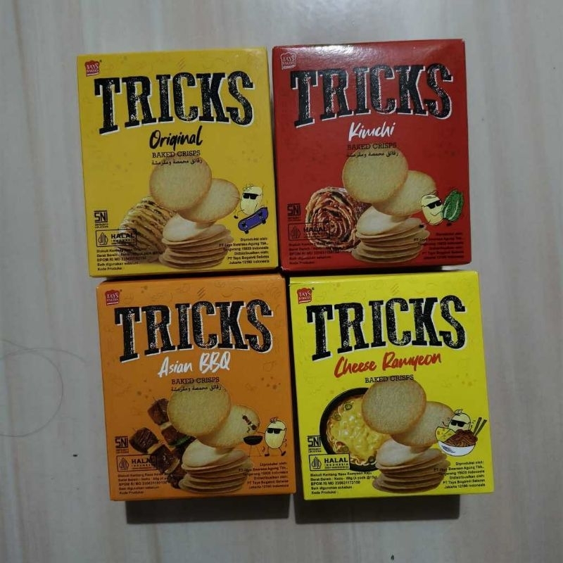 

TRICKS POTATO BAKES CRIPS BISKUIT KENTANG 1 BOX 60 GR (4 PACK @15 GR)