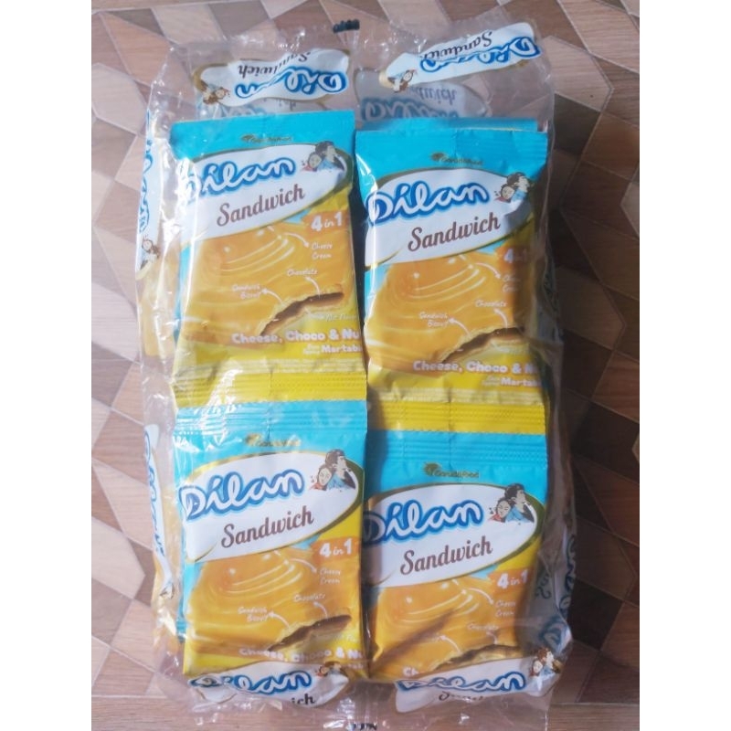 

[1 PACK] Dilan Sandwich Cheese, Choco & Nut Rasa Martabak Isi 20 x 15 g