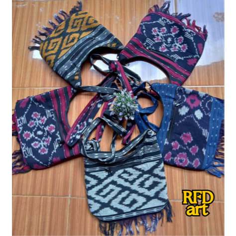TAS TENUN SLEMPANG TAS ETNIK TAS WANITA