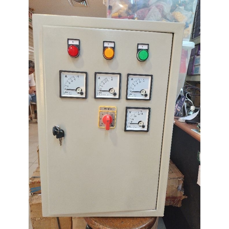 Box Panel INDOOR 40x60x18 Beserta dengan komponen