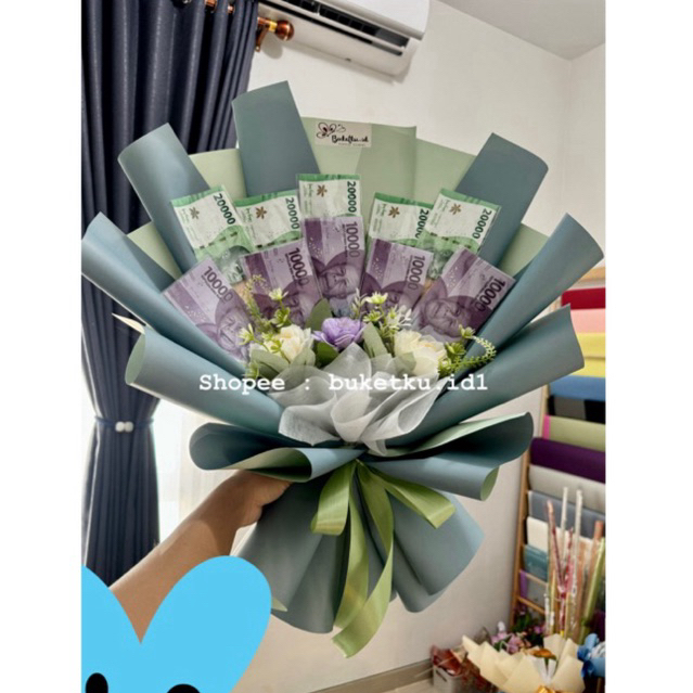 

Ready stock buket uang / buket Birthday / wisuda