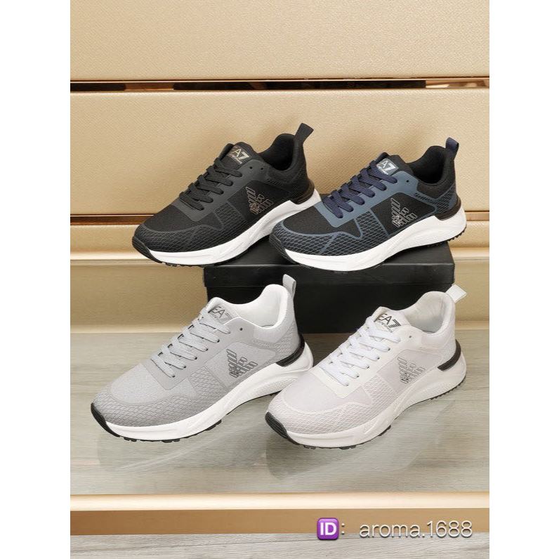 Sepatu olahraga pria baru Armani dan sepatu golf