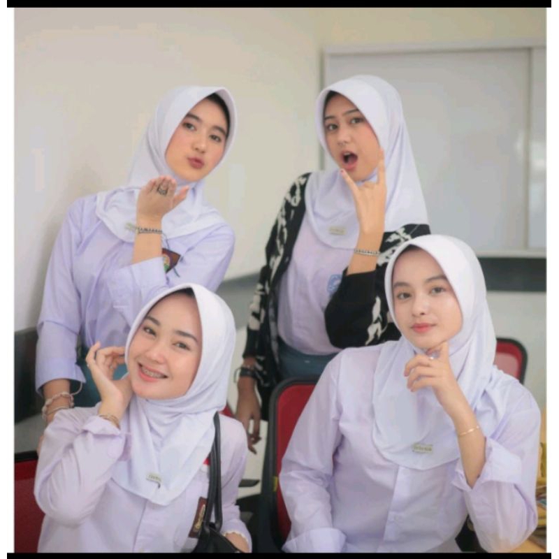 Hijab bergo oval polos kaus warna putih