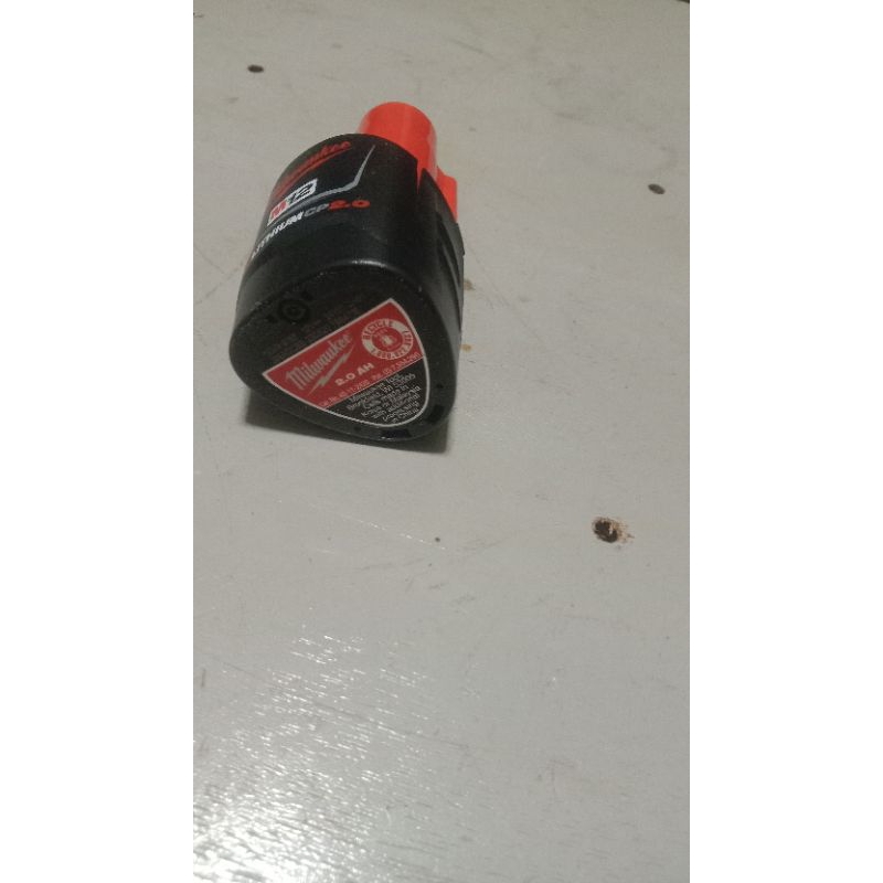 baterai Milwaukee m12