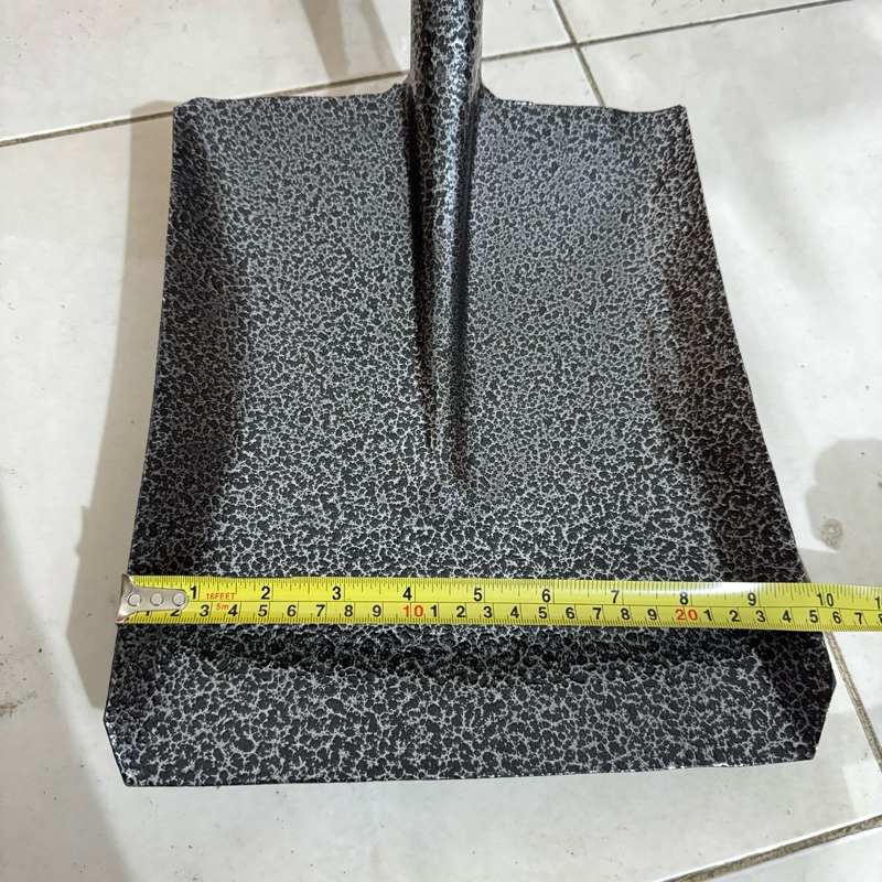 Sekup Pasir Cap Buaya Sekop Tanah Crocodile Bangunan Proyek