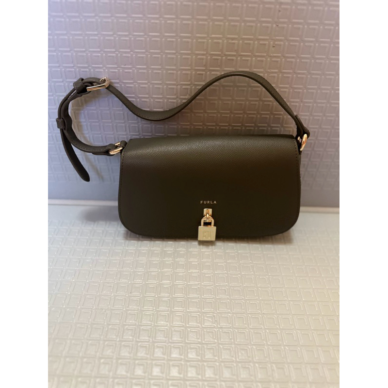 preloved Furla shoulder bag