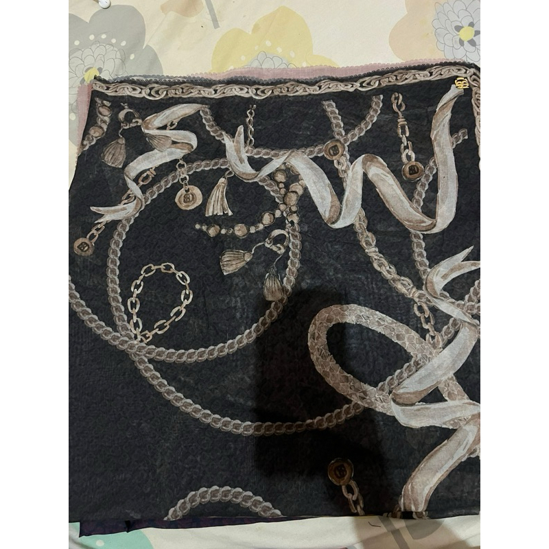 Buttonscarves Chain series 1- Black Pesanan GigaStuff