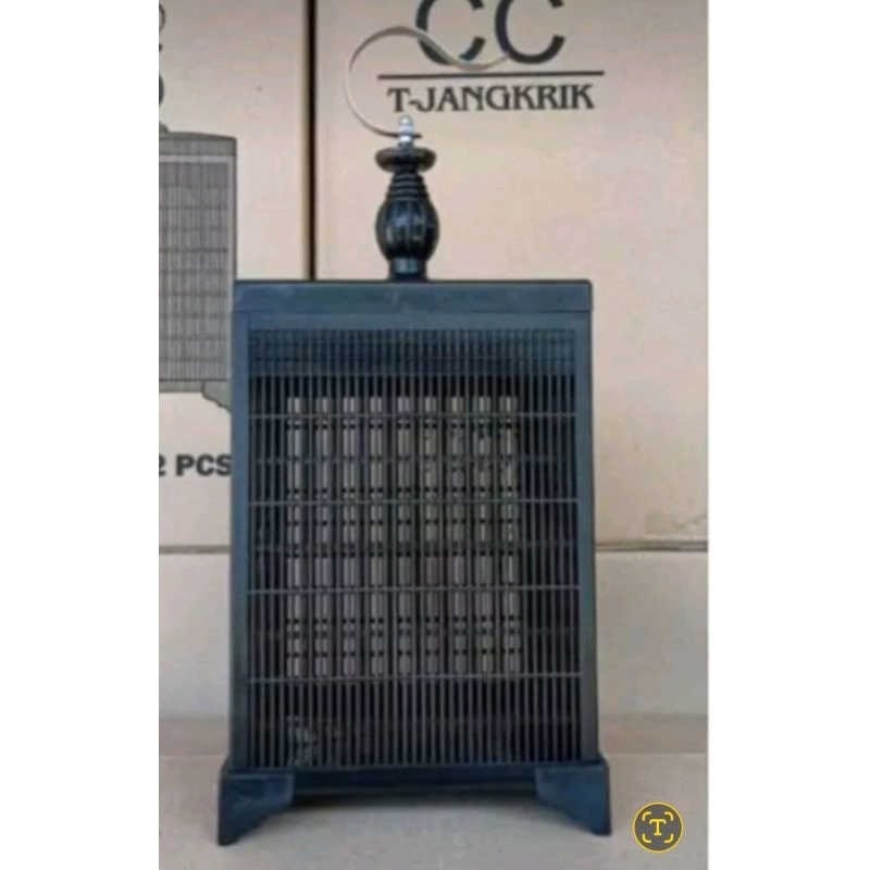 Sangkar Jangkrik kecil